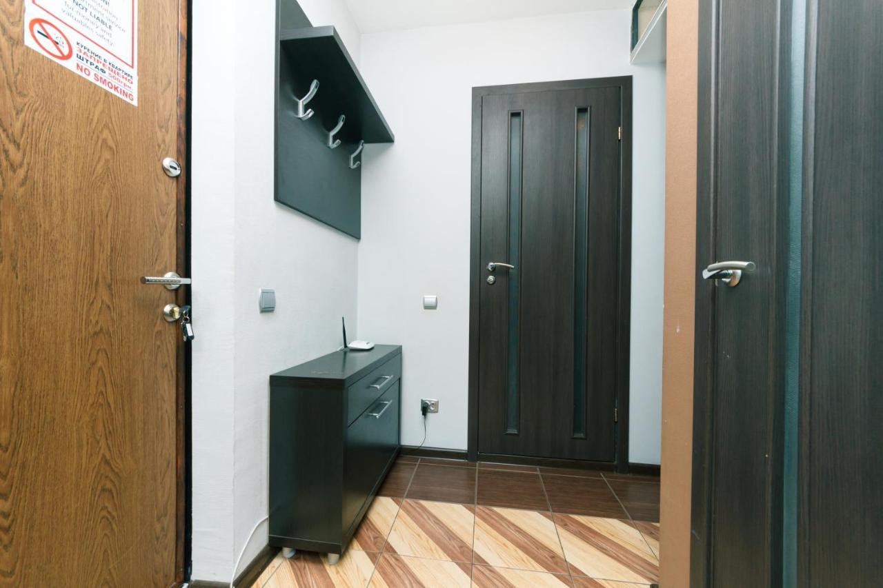 Apartments On Henerala Zhmachenka Kiev Luaran gambar
